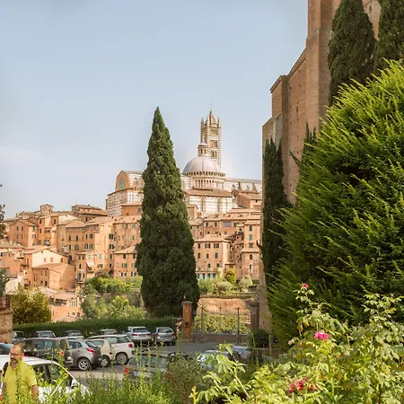 Chiusarelli 3* Siena