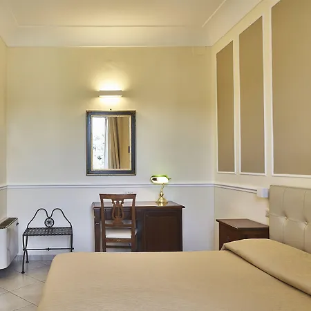 Szálloda Chiusarelli 3*