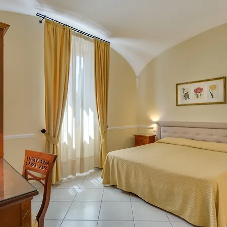 Chiusarelli Szálloda 3*